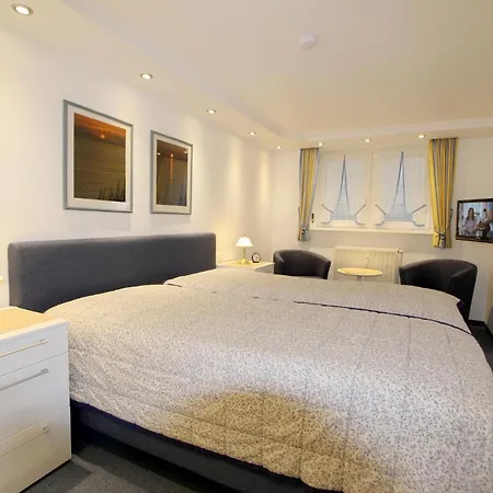 Trutz Blanker Hans - Duenenstr 19, App 9